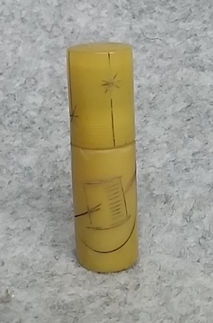 Catalin Bodkin Case Sewing Needle Box Plastic Bakelite Yellow Round Vintage