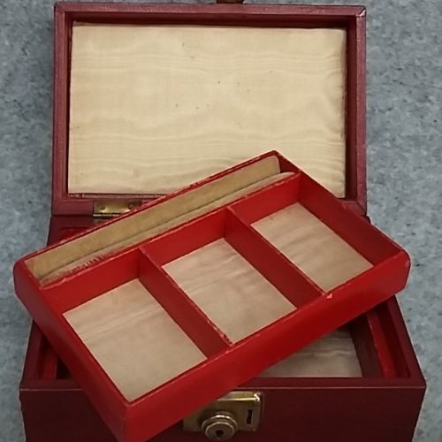 Jewellery Box Red Faux Leather One Tray Working Latch Lock Vintage - Image 8