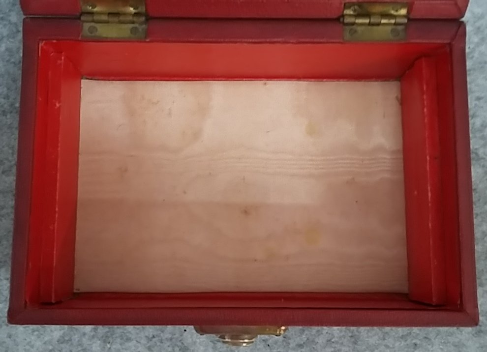 Jewellery Box Red Faux Leather One Tray Working Latch Lock Vintage