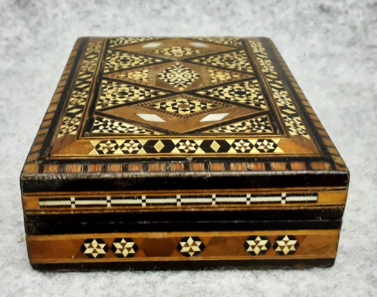 Sorrento Ware Italian Micro Mosaic Wooden Cigarette Box Vintage - Image 8