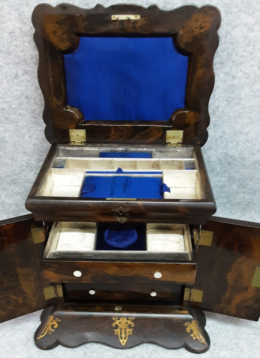 Table Cabinet Jewellery Sewing Vanity Box Papier Mache Brass 1850 Antique - Image 7
