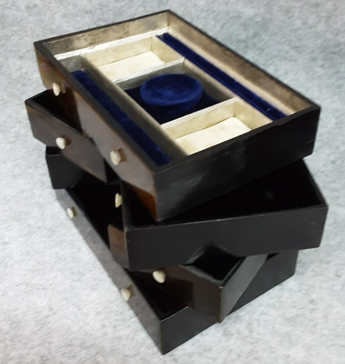 Table Cabinet Jewellery Sewing Vanity Box Papier Mache Brass 1850 Antique - Image 4