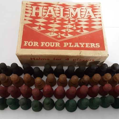 Boxed Set Halma Wood Pieces for Four Players Men Counters Pawns 52 Pieces Vintage - Image 1