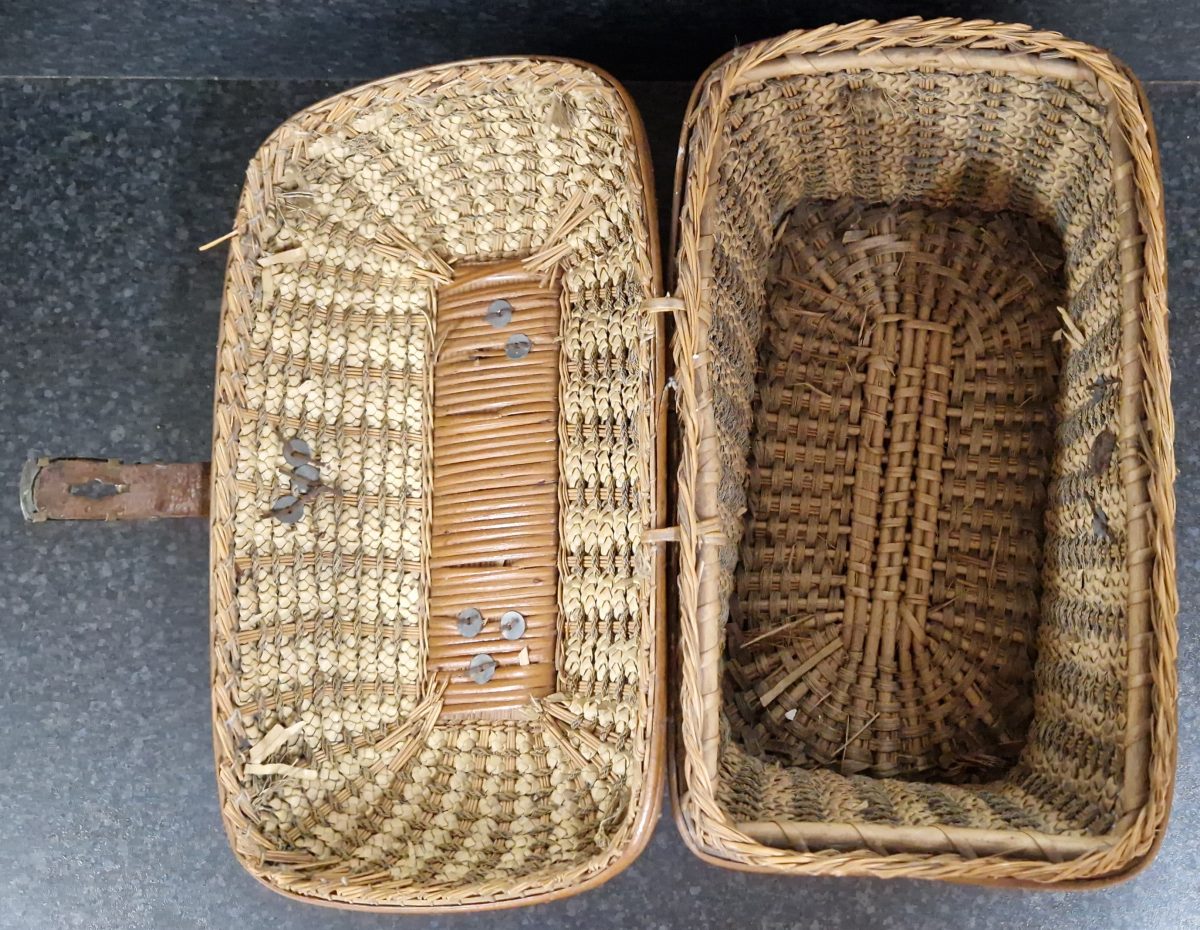Wicker Lidded Basket Leather Metal Clasp & Handle Sewing Storage Antique - Image 6